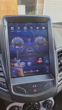 Radio android 13 Ford Fiesta MK7 09-16r Tesla GPS Bluetooth