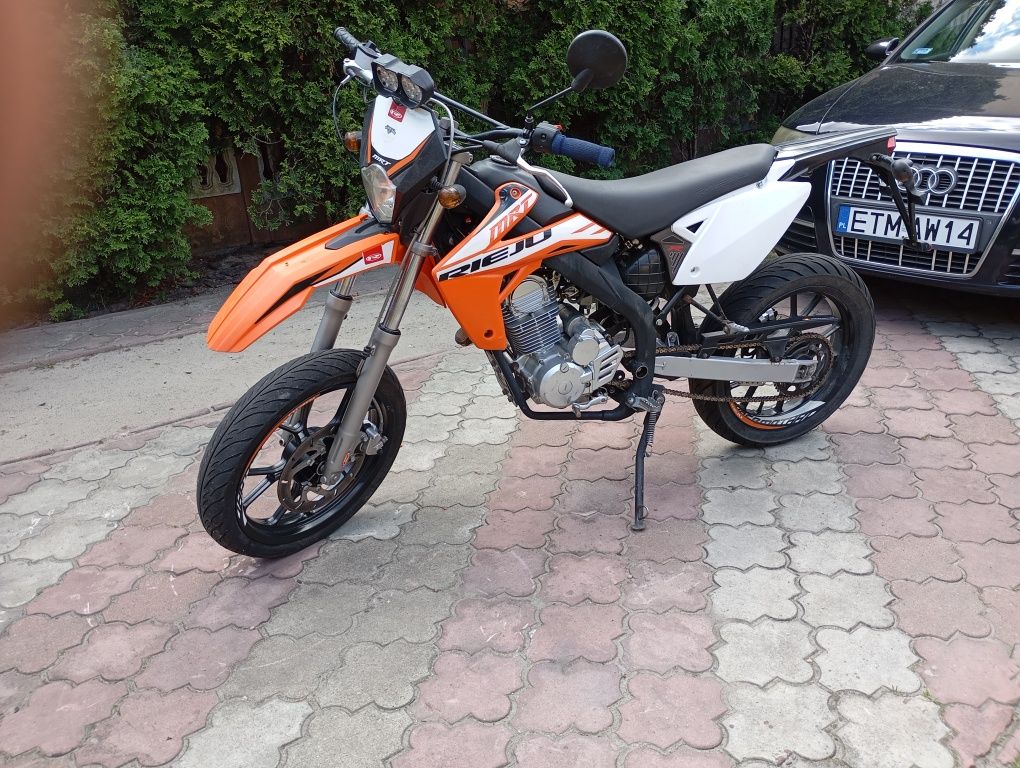 Rieju mrt 125 supermoto