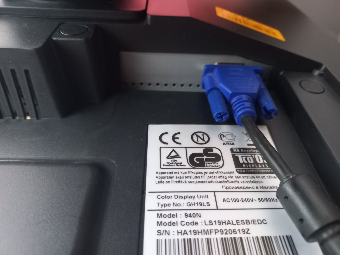 Monitor Samsung 949 N - 19 cali