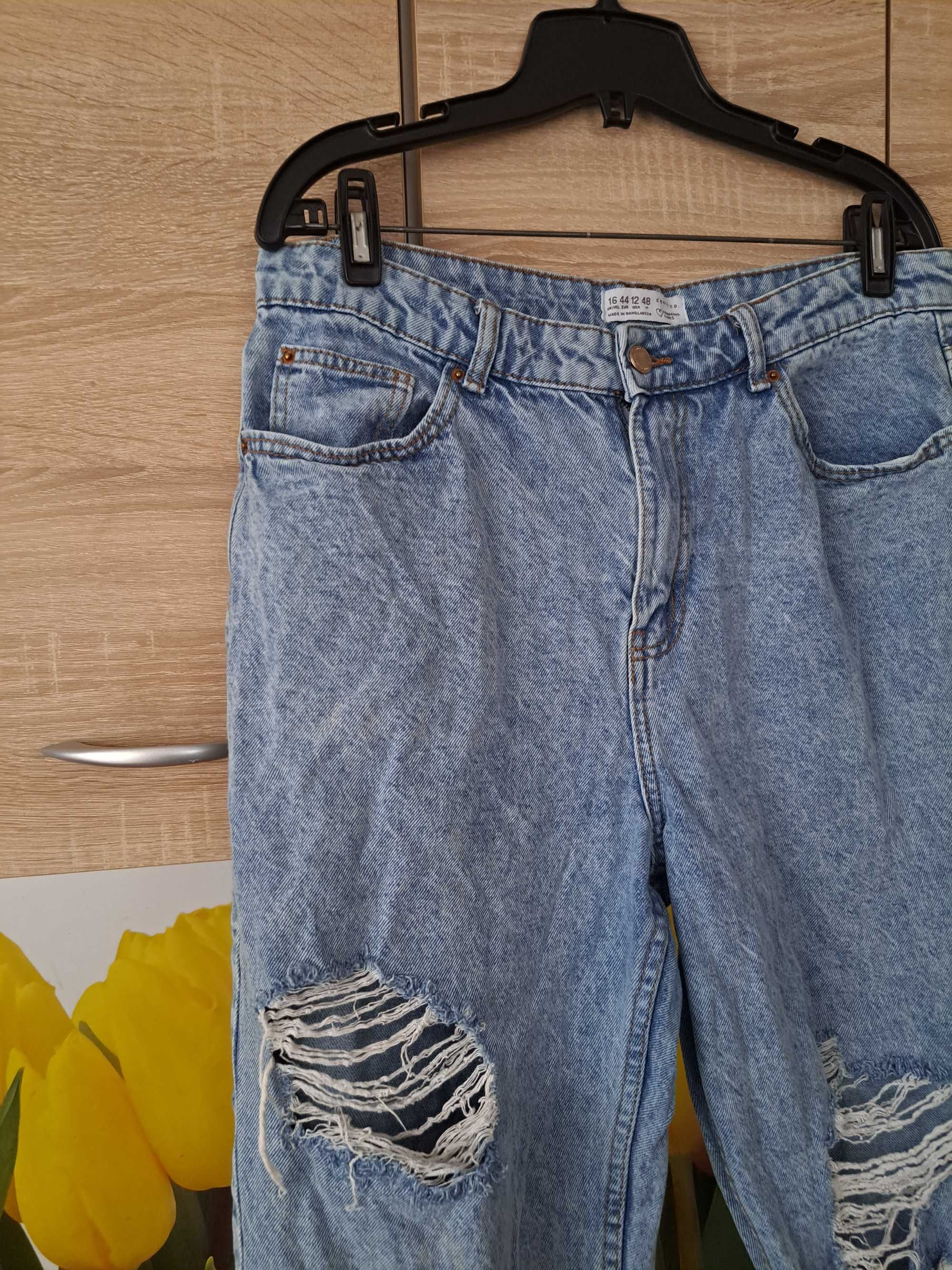 Super spodnie jeansy Denim Co rozmiar 44 bawełna, z dziurami