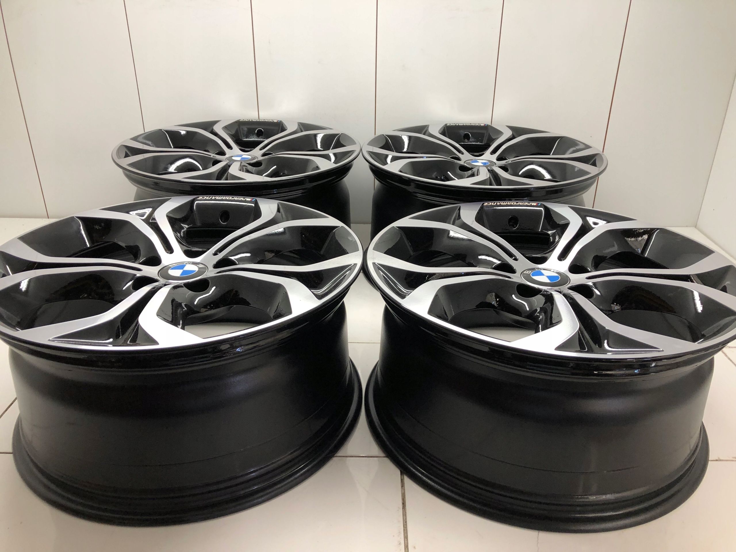 Felgi 19 BMW X5 X6 F15 F16 E70 E71 m Performance Competition