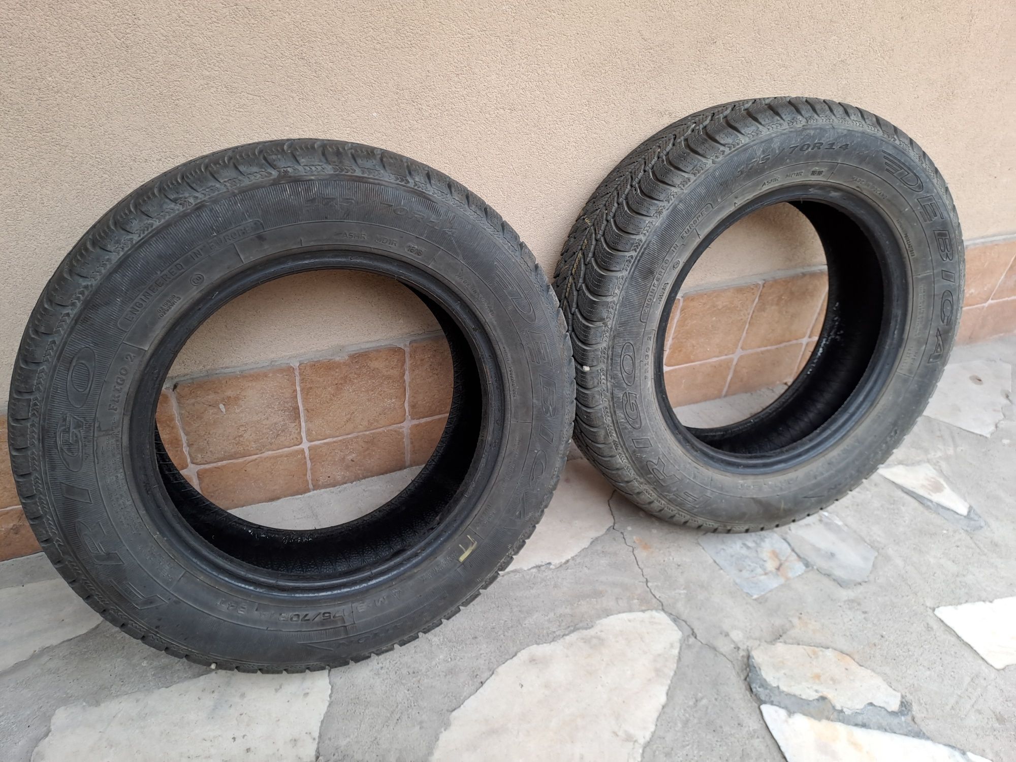 Opony 2 szt zimowe Dębica Frigo 175/70 R 14