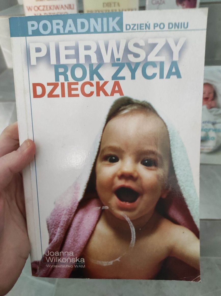 Zestaw książek dla młodej mamy ciąża i pierwsze miesiące