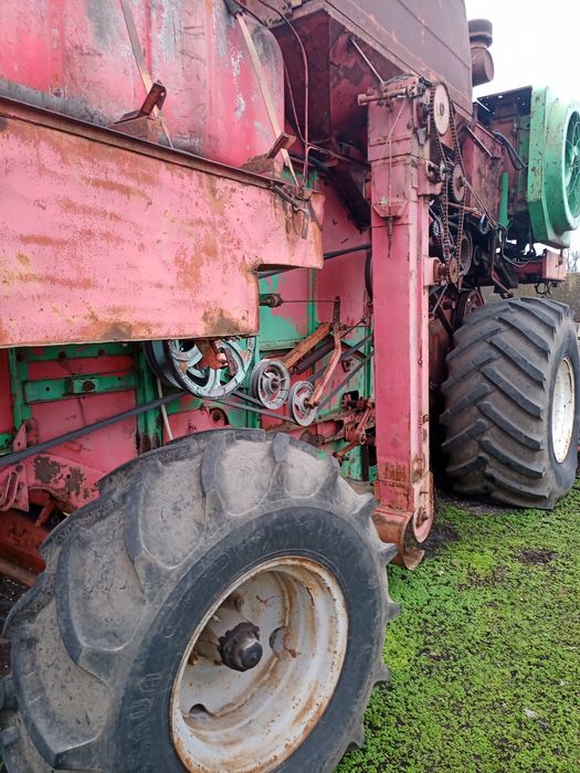 Комбайн ДОН 1500Б