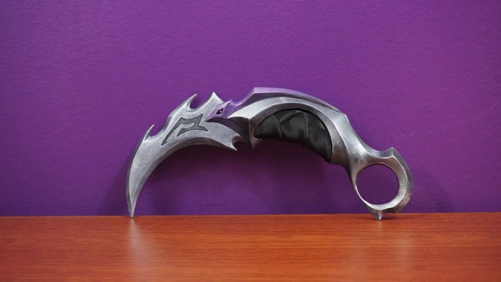 Faca Reaver Karambit (VALORANT)