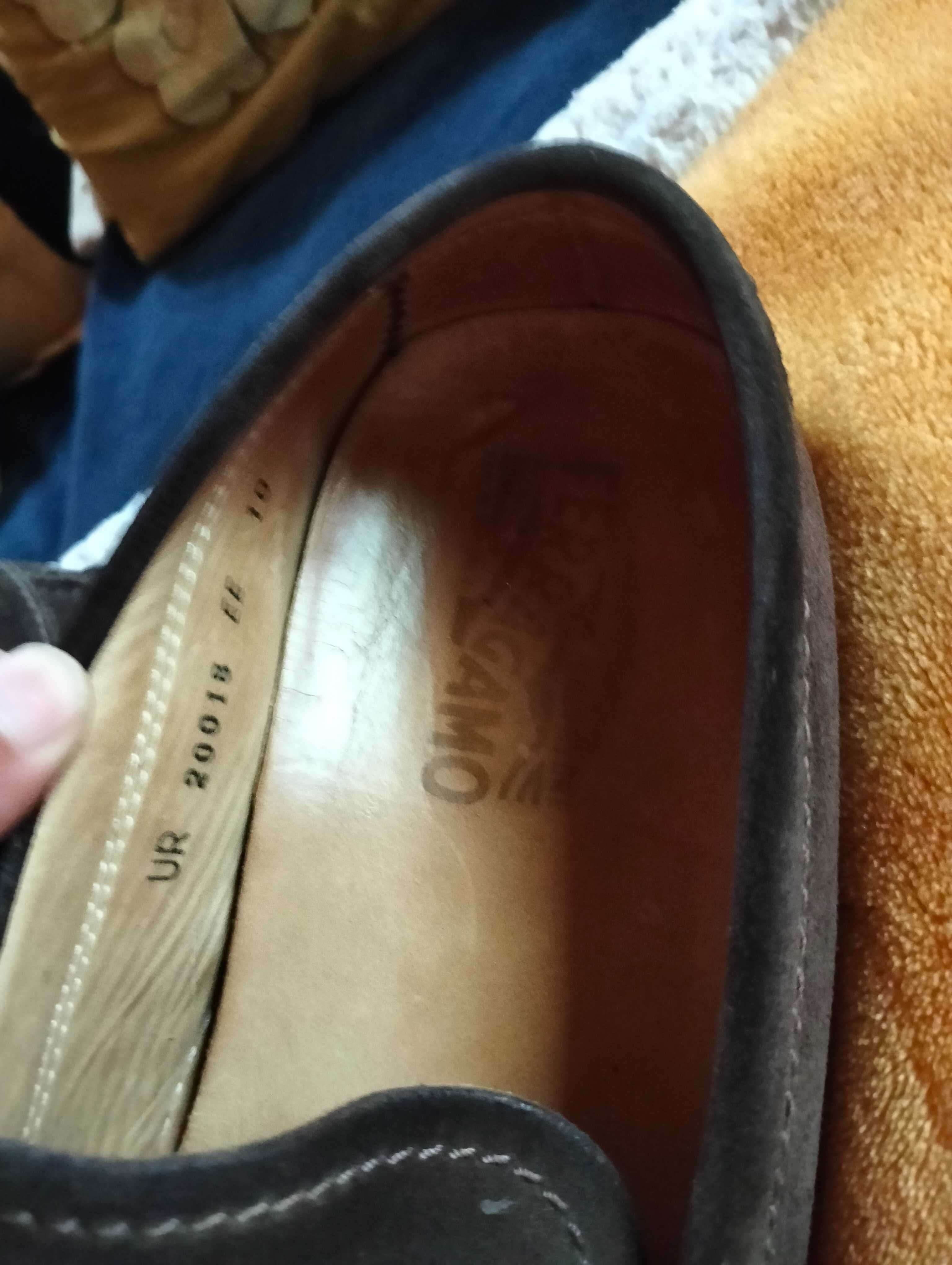 Sapatos Salvatore Ferragamo n 44 em ótimo estado