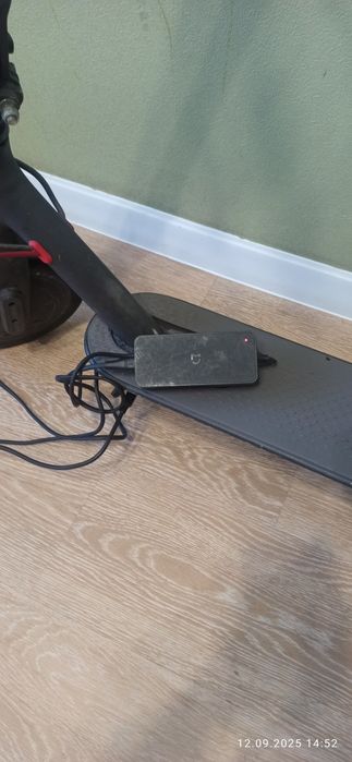 Самокат Xioami mi 365.