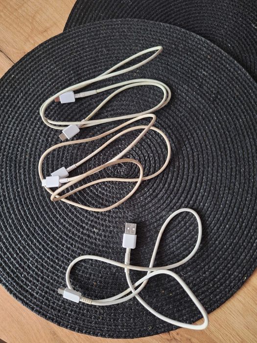Kabel USB typ C - USB typ C - 2 szt. i kabel USB - USB typ C - 1 szt.