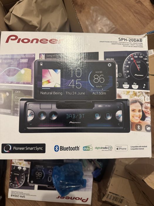 Radioodtwarzacz samochodowy Pioneer SPH-20DAB