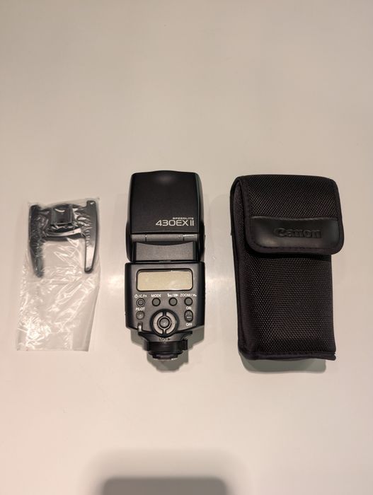 Продам вспышку Canon 430 ІІ