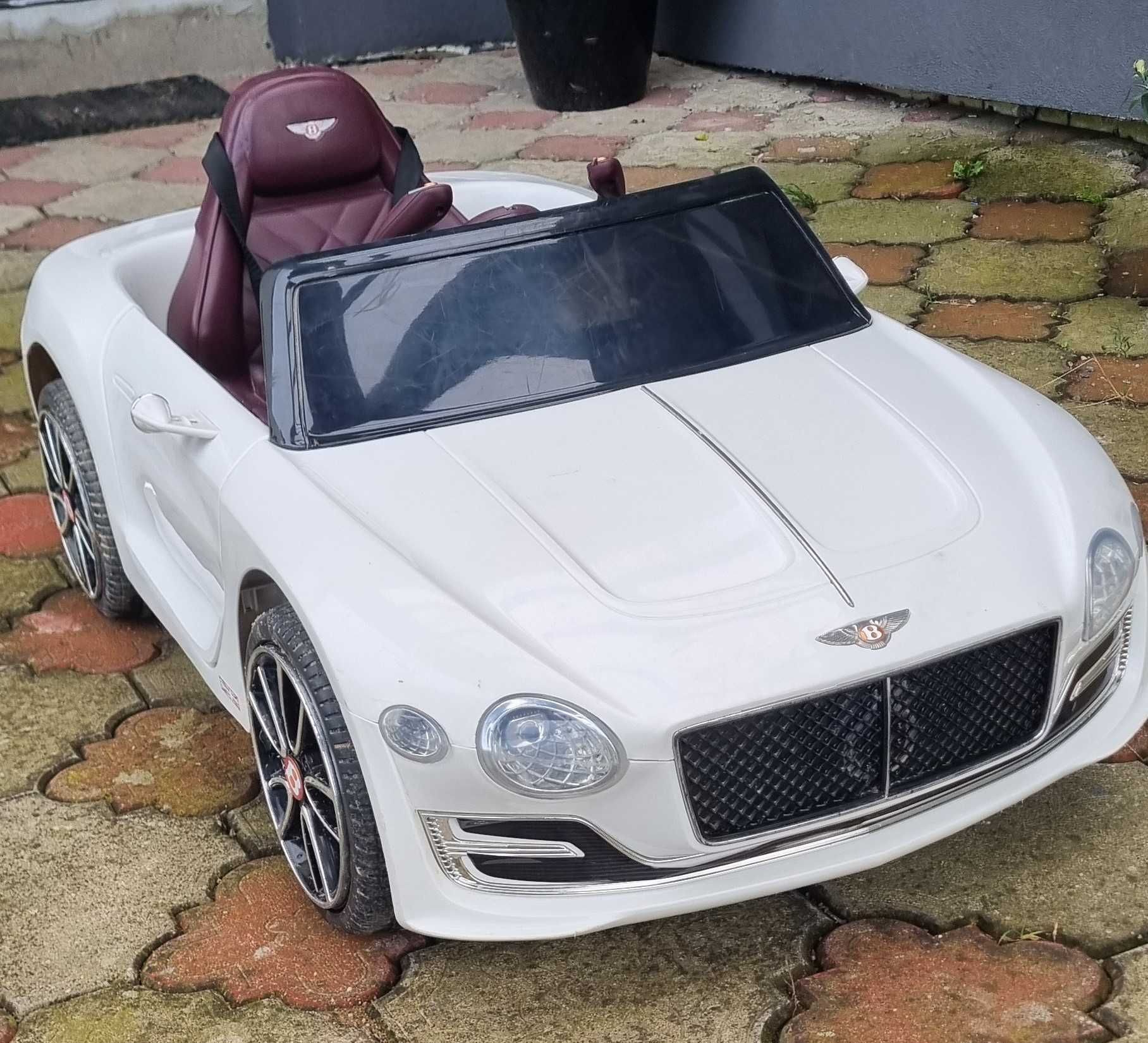 Bentley EXP12. Autko na akumulator