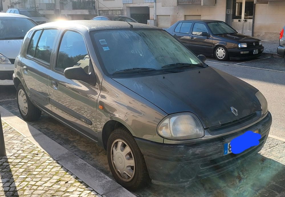 Renault Clio 1.2 A venda