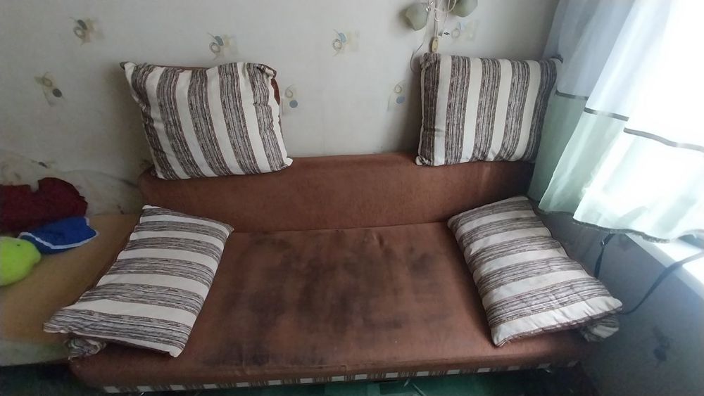 Диван еврокнижка