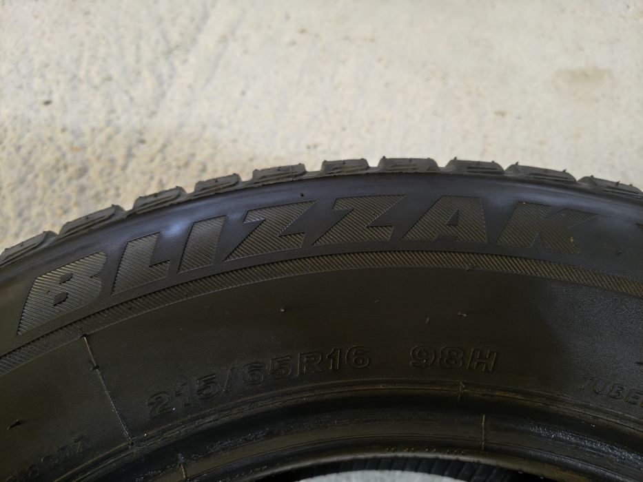 Opony zimowe Bridgestone blizzak 215/65 r16