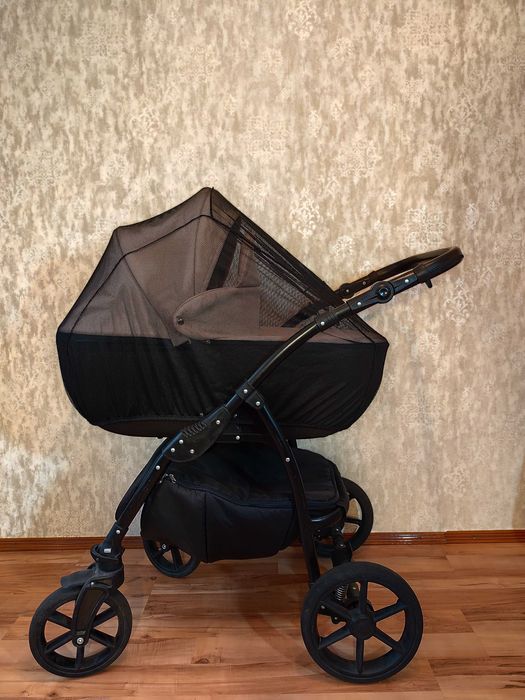 Коляска Victoria Gold Classic 2в1