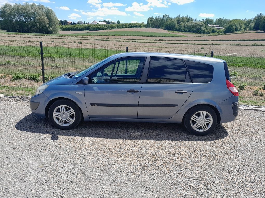 Renault Grand Scenic 2