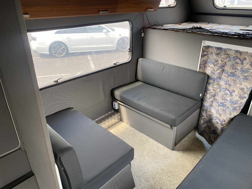 Ford Transit Riviera Kamper 4 os.
