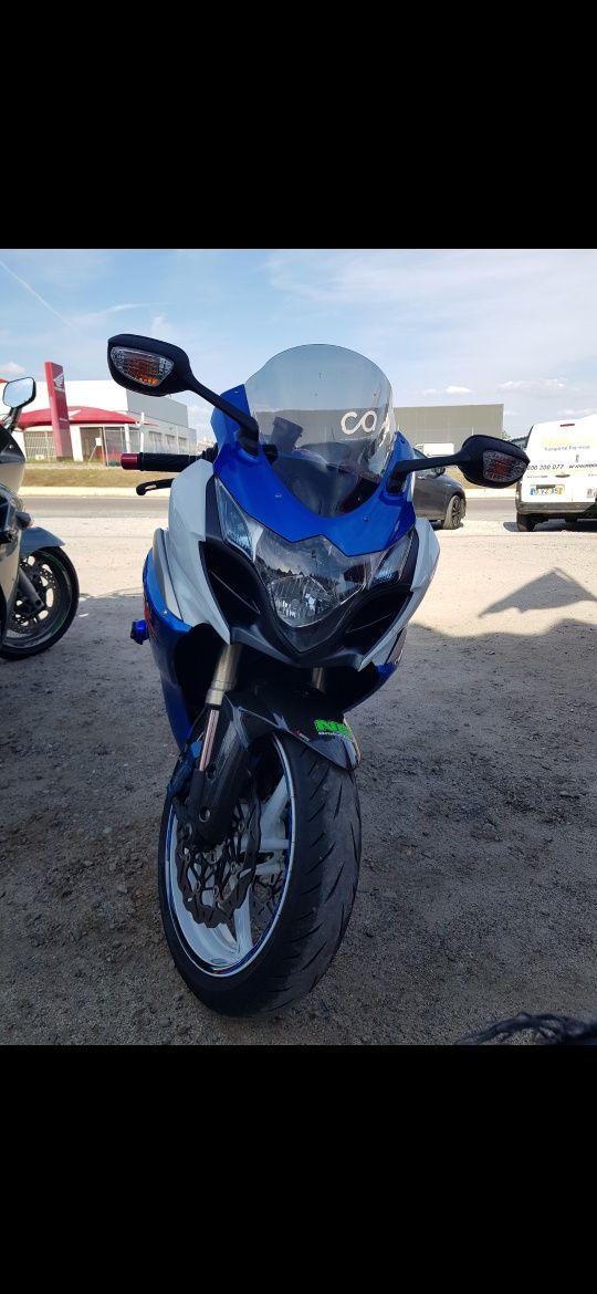 Suzuki gsxr 1000 k9