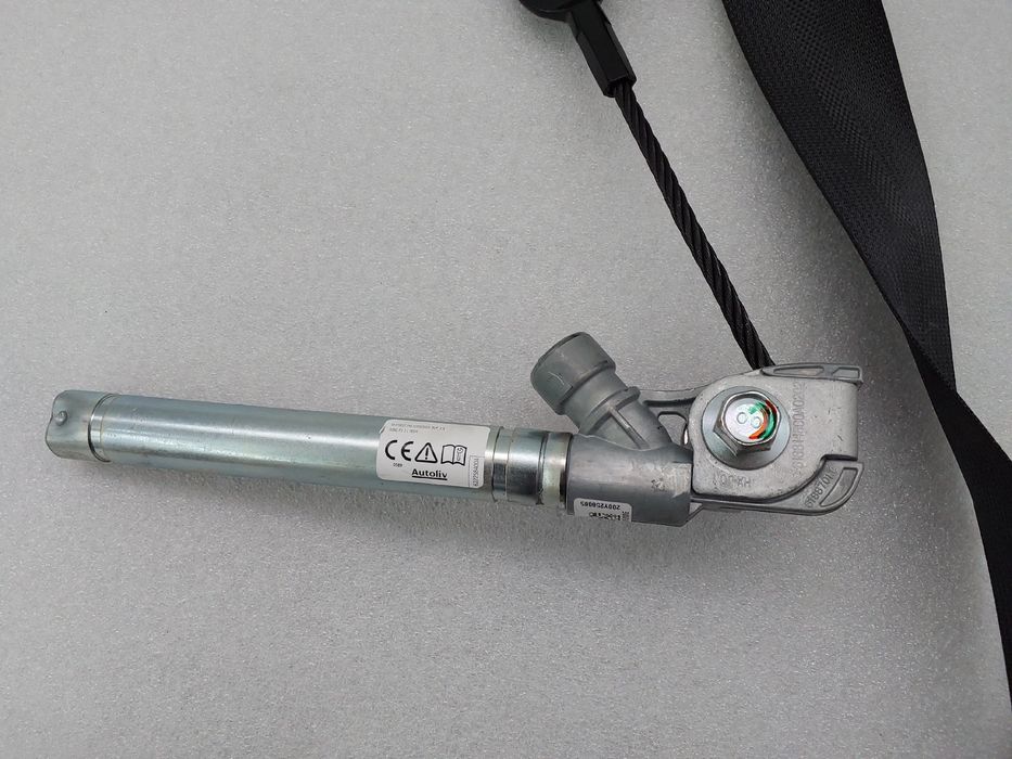 Cinto frente direito MITSUBISHI Space Star Hatchback (A0_A)