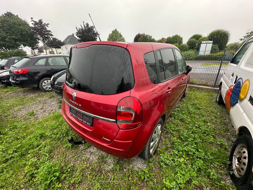Renault Grand Modus 1.2 101km 154tkm 2010