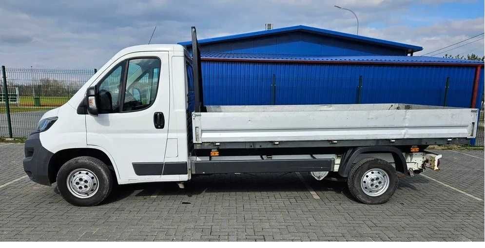 Wypożyczalnia wynajem Bus Winda  Busów z Windą Autolaweta  Transport
