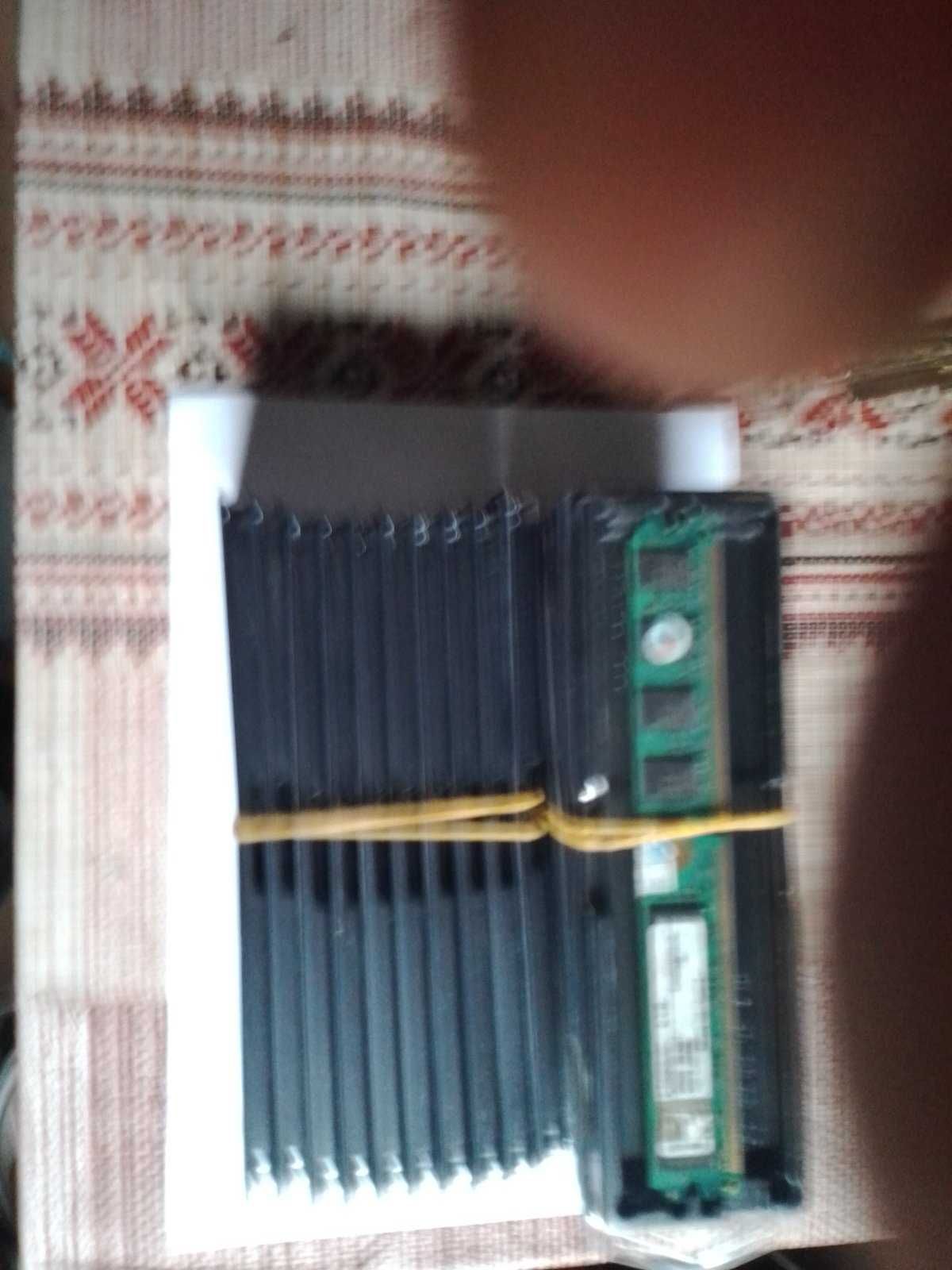 DDR 2  2 GB  Kingston