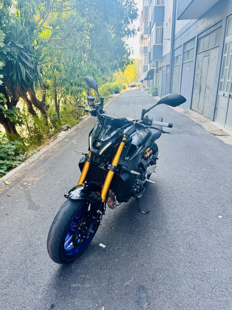 Vendo Yamaha MT09  Versão SP de 2021