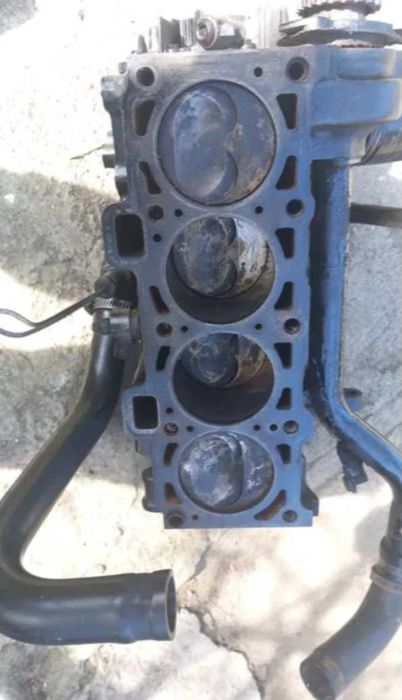 Продам запчасті  на машину