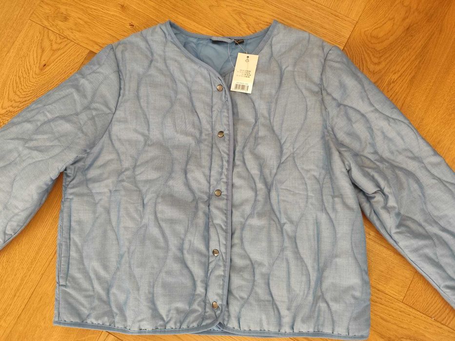Nowa kurtka damska pikowana 44/46 L/XL/XXL niebieska pudełkowa