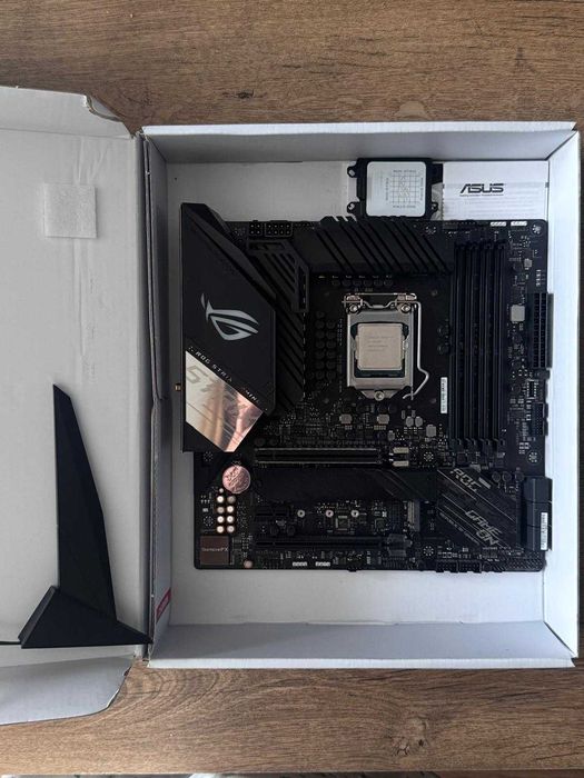 Płyta główna ASUS ROG STRIX Z490 GAMING Wifi //opcjonalnie: i7-10700k