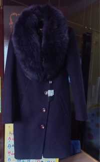 Нове пальто Розмір 42