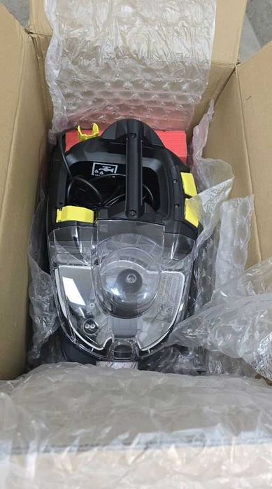 Пылесос karcher puzzi 8 1 новый