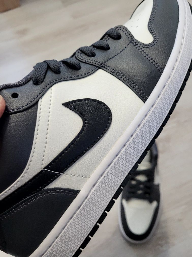 Кроссовки NIKE AIR JORDAN 1 Low нові original