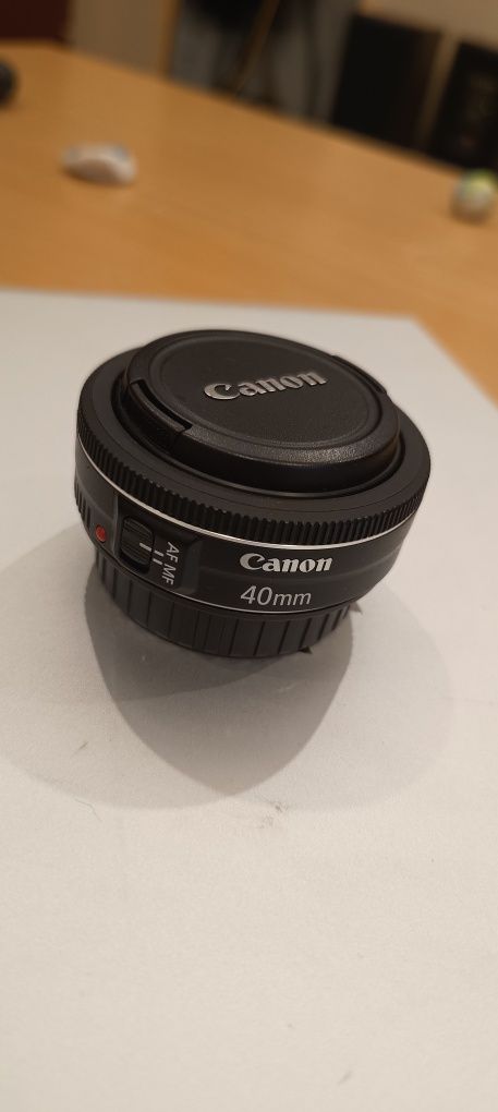 Obiektyw Canon EF 40mm f/2.8 stm pancake