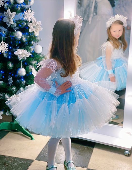 дитячі плаття на Сніжинку ,нарядні сукні