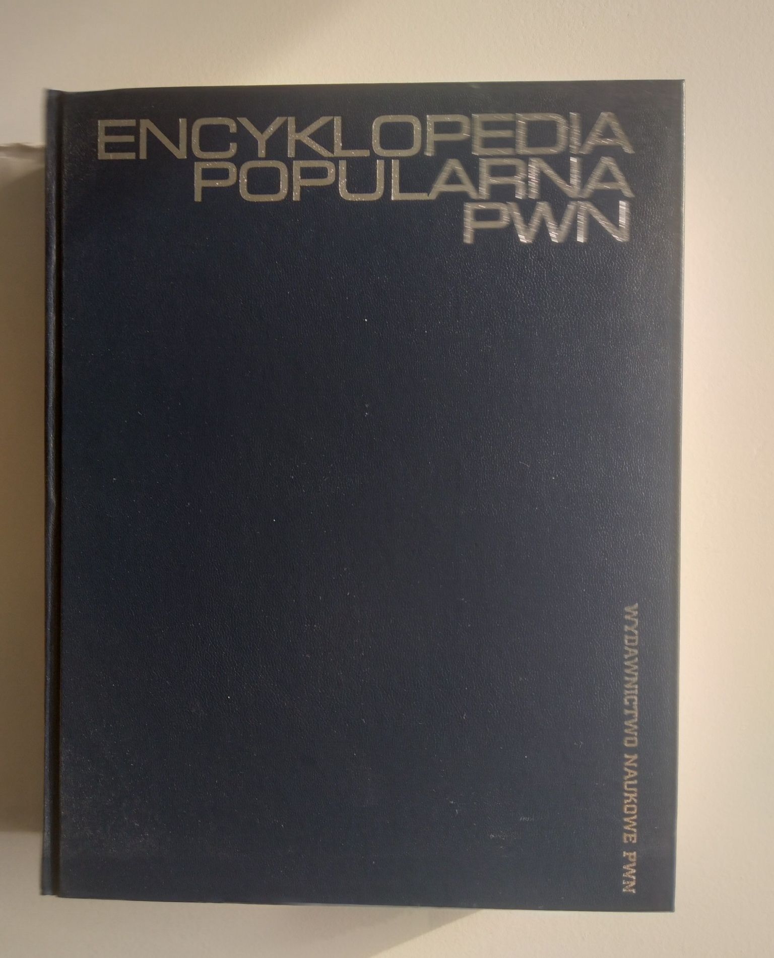 Encyklopedia popularna pwn