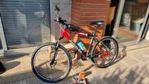 Bicicleta de marca GIANT