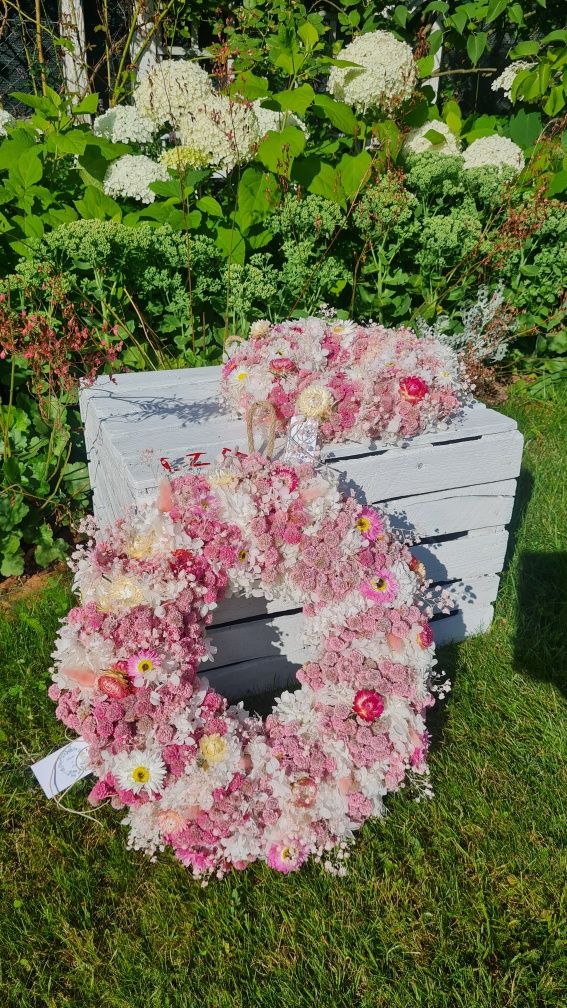 Wianek z suszonych kwiatów Pink Princessa 40cm