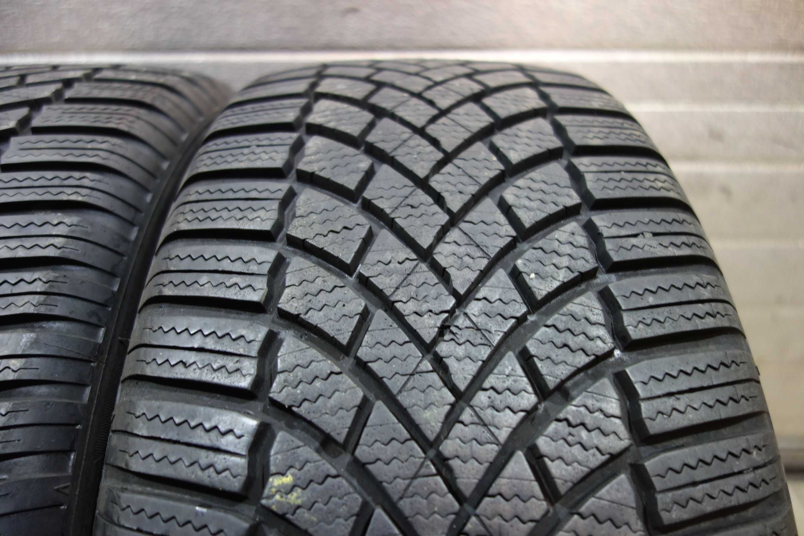 225/55R17 Opony zimowe używane Bridgestone Blizzak LM005 (G20)