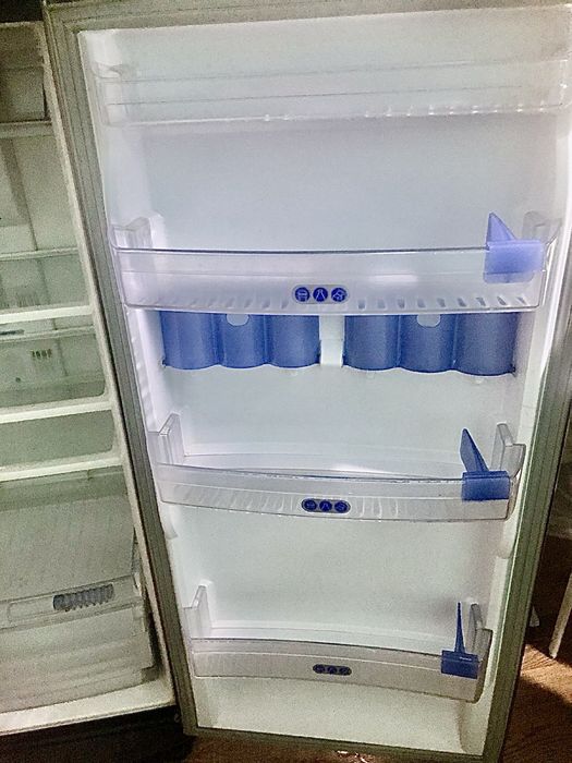 Холодильник Whirlpool ARC4020 IX – No Frost