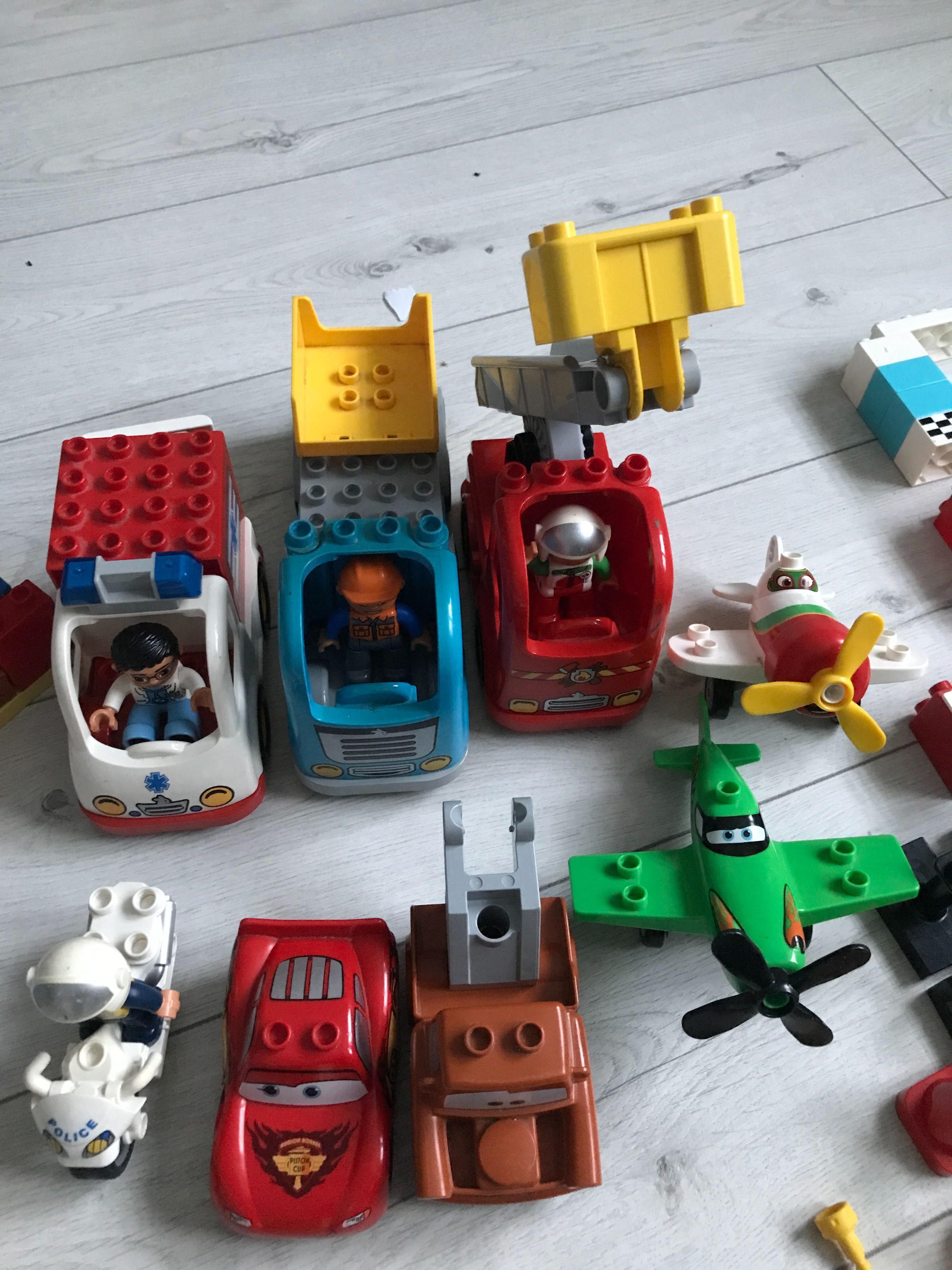 Lego Duplo zestawy Zosia, Mini ,warzywniak, Zoo, ciuchcia, auta i mix