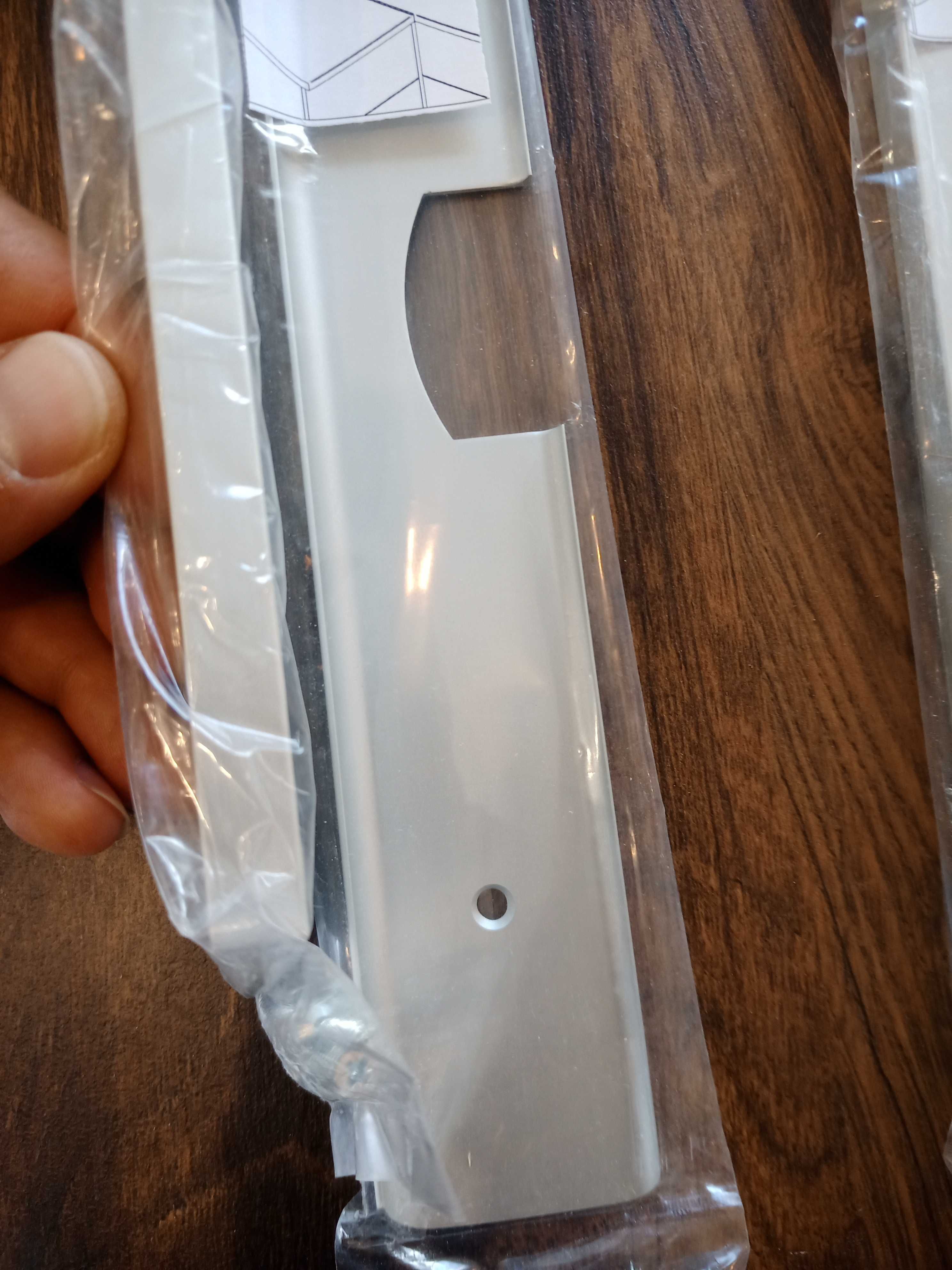 Listwa kątowa do blatu kuchennego srebrna R3 aluminium