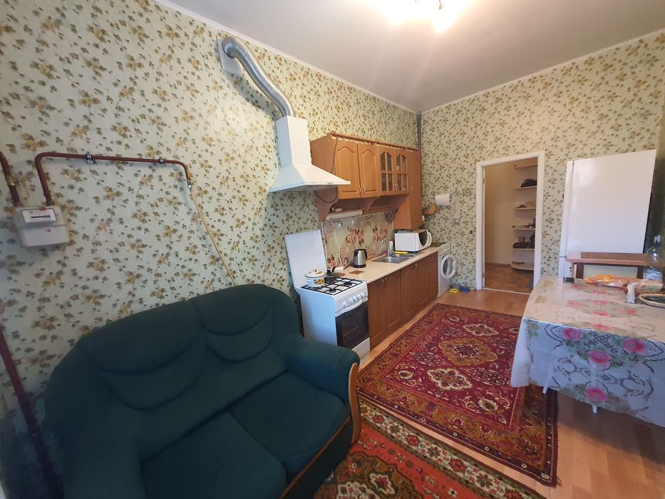 Продам 1к кв пр. Бабкіна 13, 48м2, жилий стан