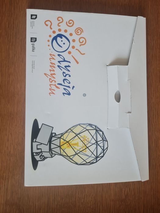 Lampa do składania z kartonu