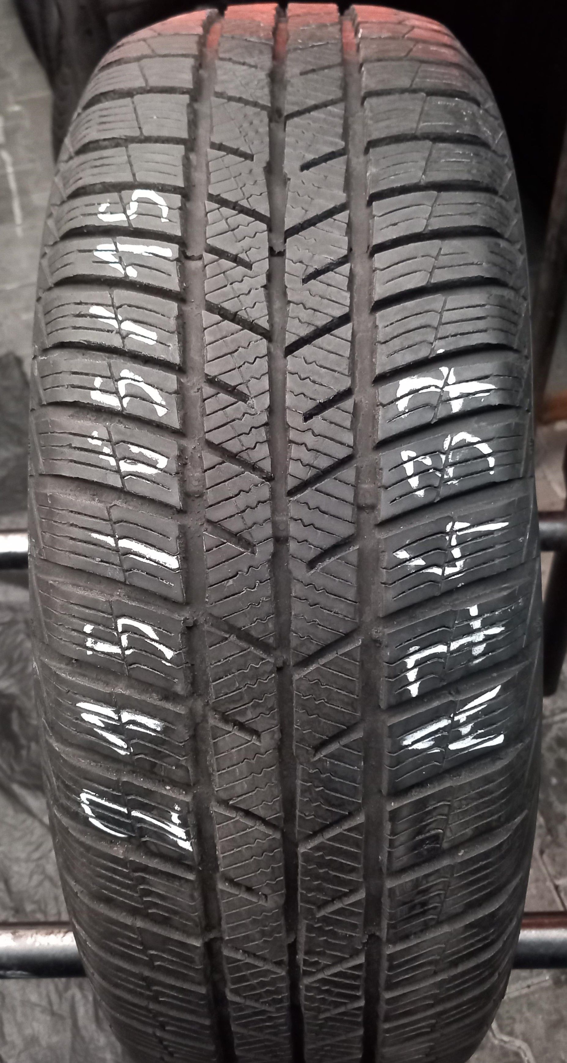 215/65/15 Barum Polaris 5 96H