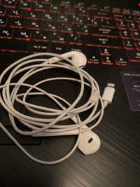 Наушники Apple iPhone EarPods with Mic Lightning