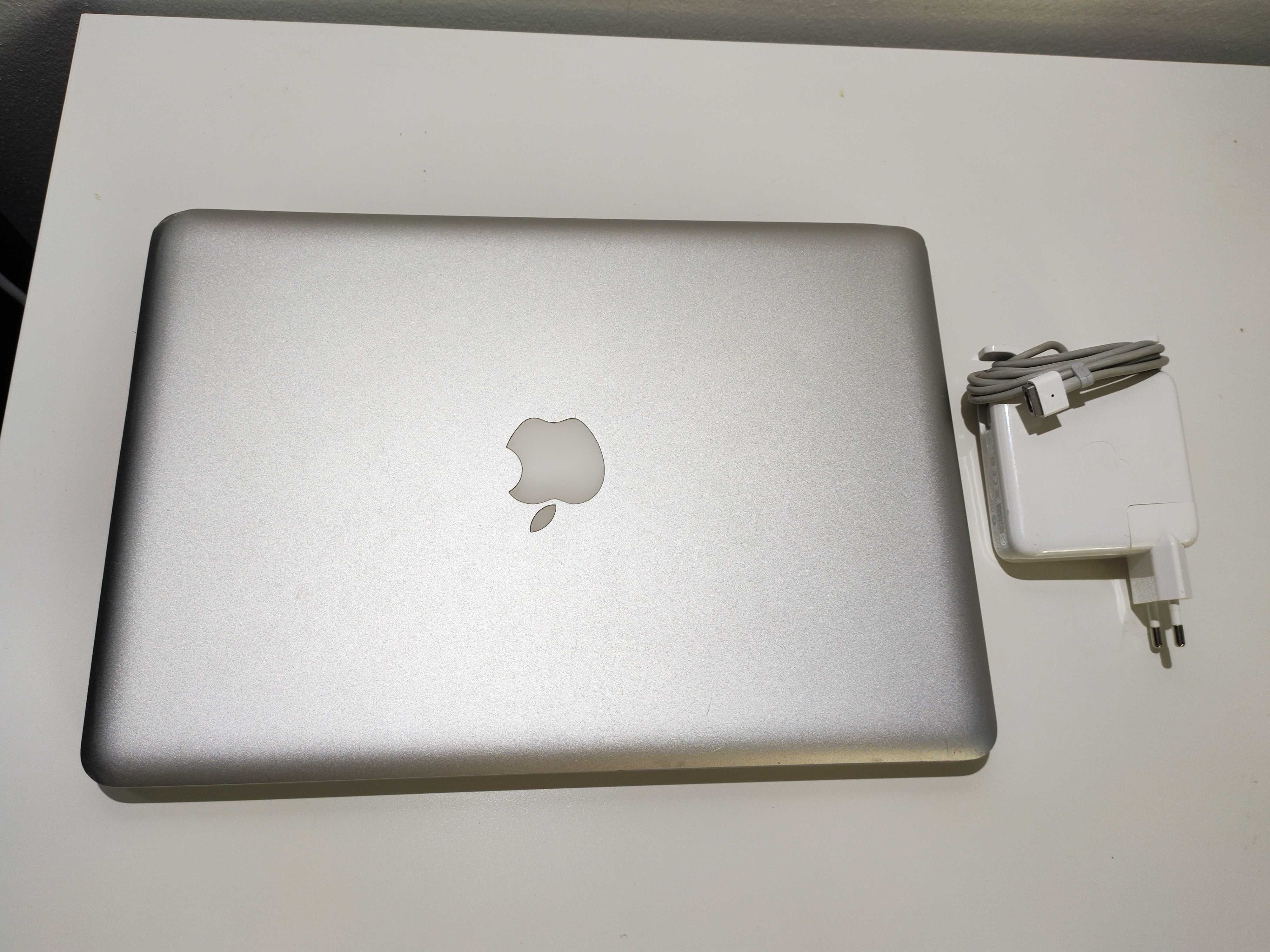 MacBook Pro 2012 | 13'' | Core i5 | 2,5 Ghz | 6 GB RAM | 512 GB HD