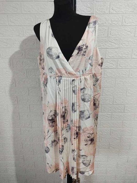 Sukienka rozmiar 44 nowa koktajlowa wizytowa wesele komunia Święta