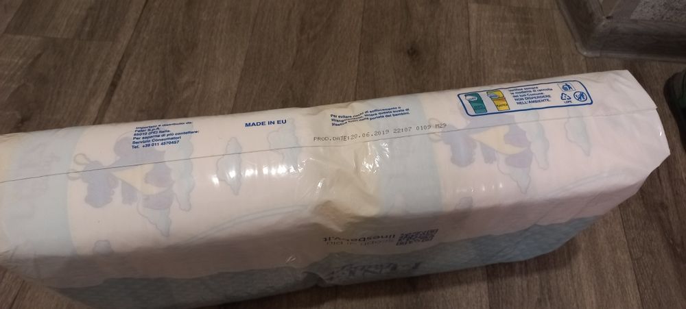 Підгузки Lines baby,Італія 15+