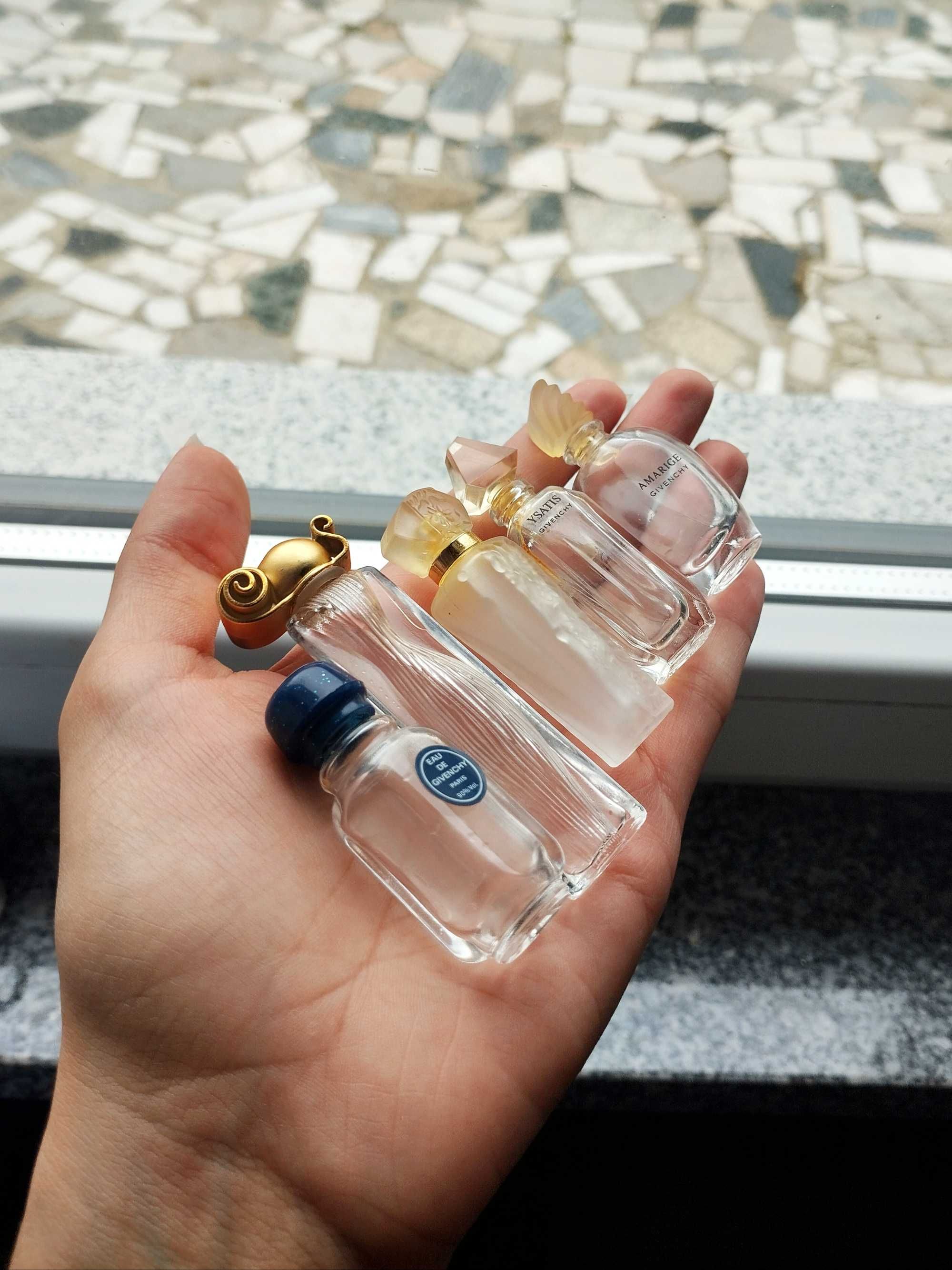 Conjunto de Miniaturas de Perfume Givenchy